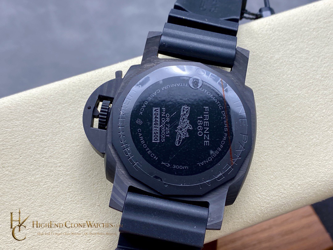 Panerai Submersible Carbontech PAM00960 product view super clone watch