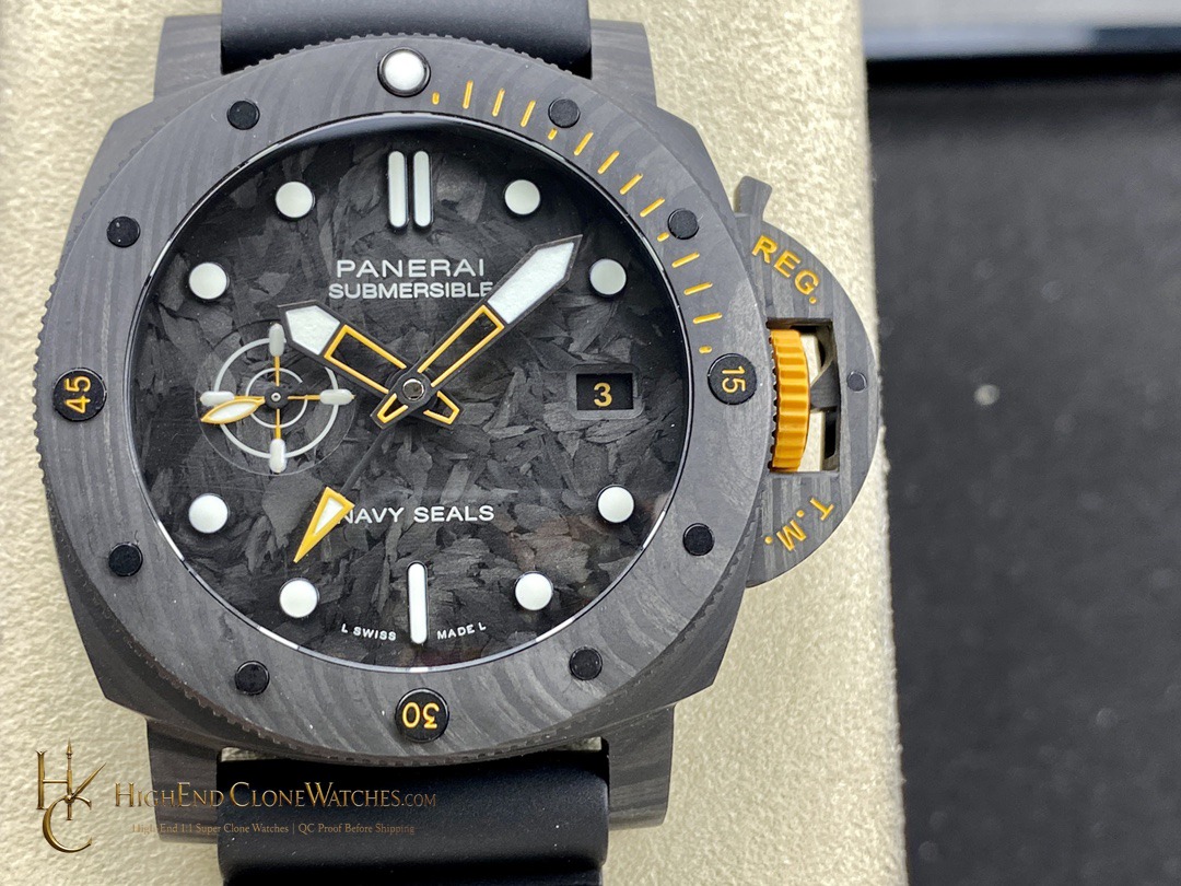 Panerai Submersible GMT Carbotech PAM01324 44mm product view super clone watch