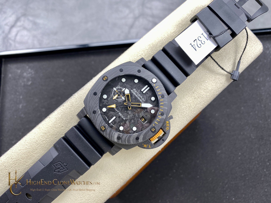 Panerai Submersible GMT Carbotech PAM01324 44mm product view super clone watch