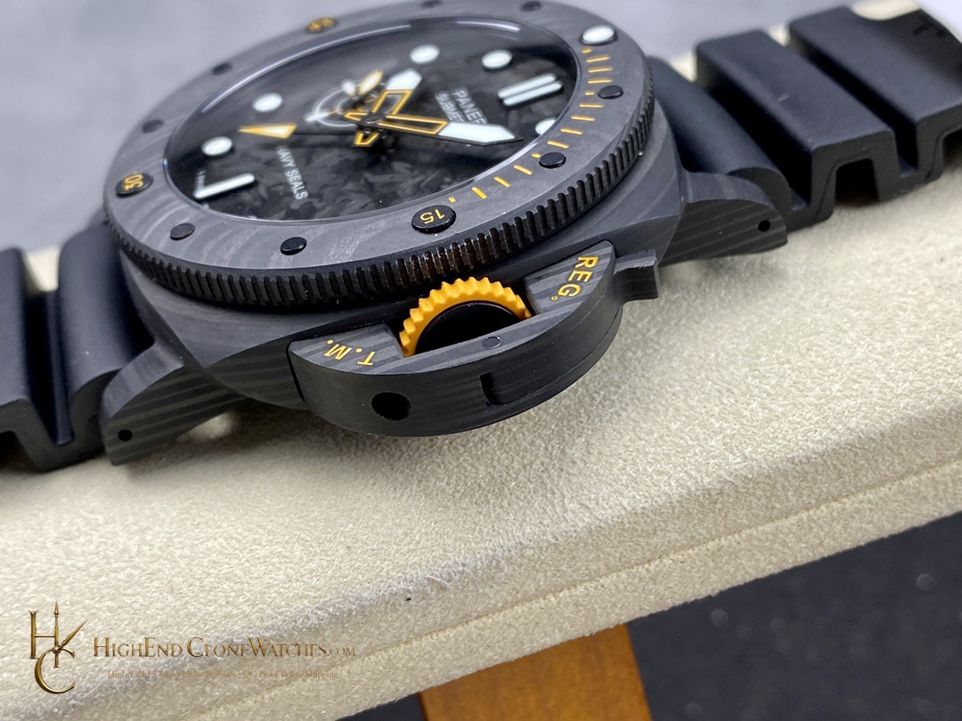 Panerai Submersible GMT Carbotech PAM01324 44mm product view super clone watch
