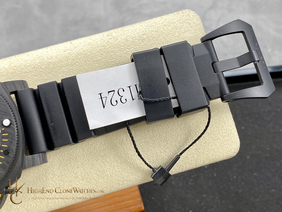 Panerai Submersible GMT Carbotech PAM01324 44mm product view super clone watch