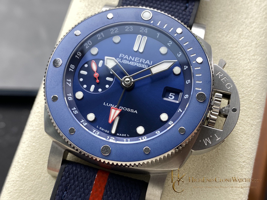 Panerai Submersible GMT Luna Rossa Titanio PAM01507 42mm product view super clone watch