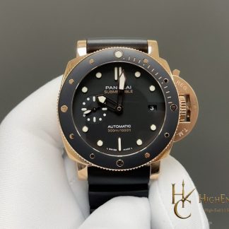 Panerai Submersible Goldtech PAM02164 Black Dial product view super clone watch