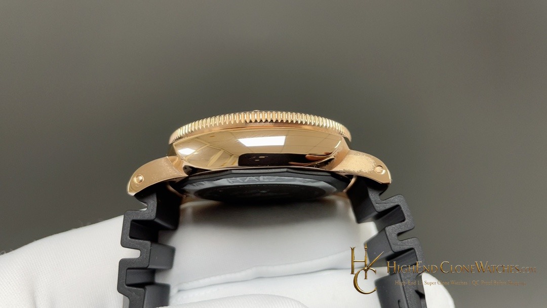Panerai Submersible Goldtech PAM02164 Black Dial product view super clone watch