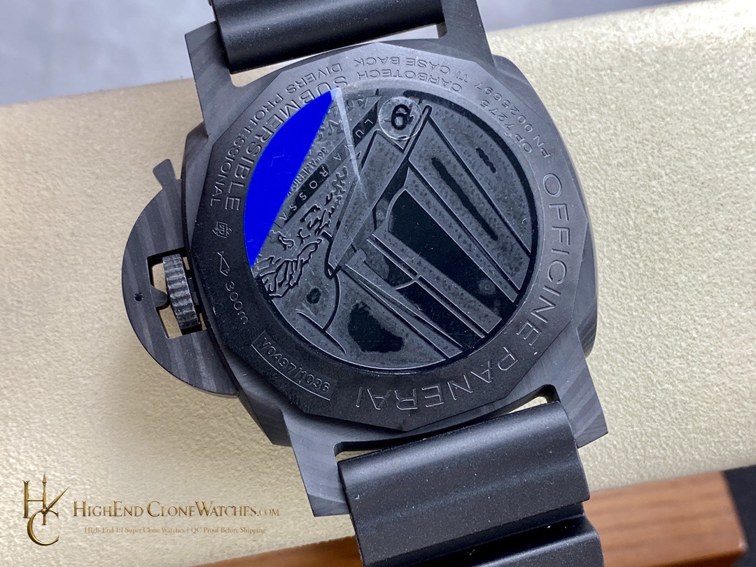 Panerai Submersible Luna Rossa Carbotech GMT America's Cup PAM01039 product view super clone watch