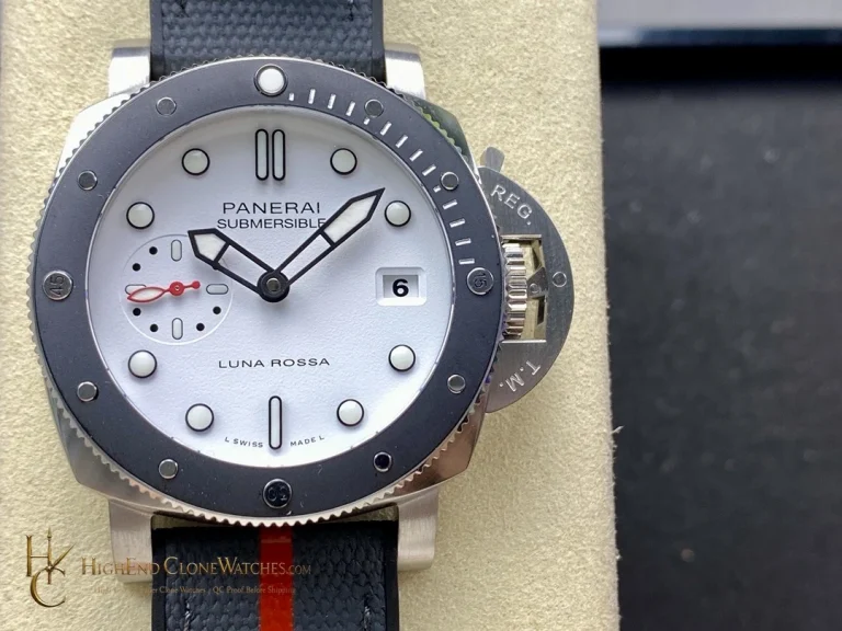 Panerai Submersible Luna Rossa PAM01579 White Dial 42mm product view super clone watch