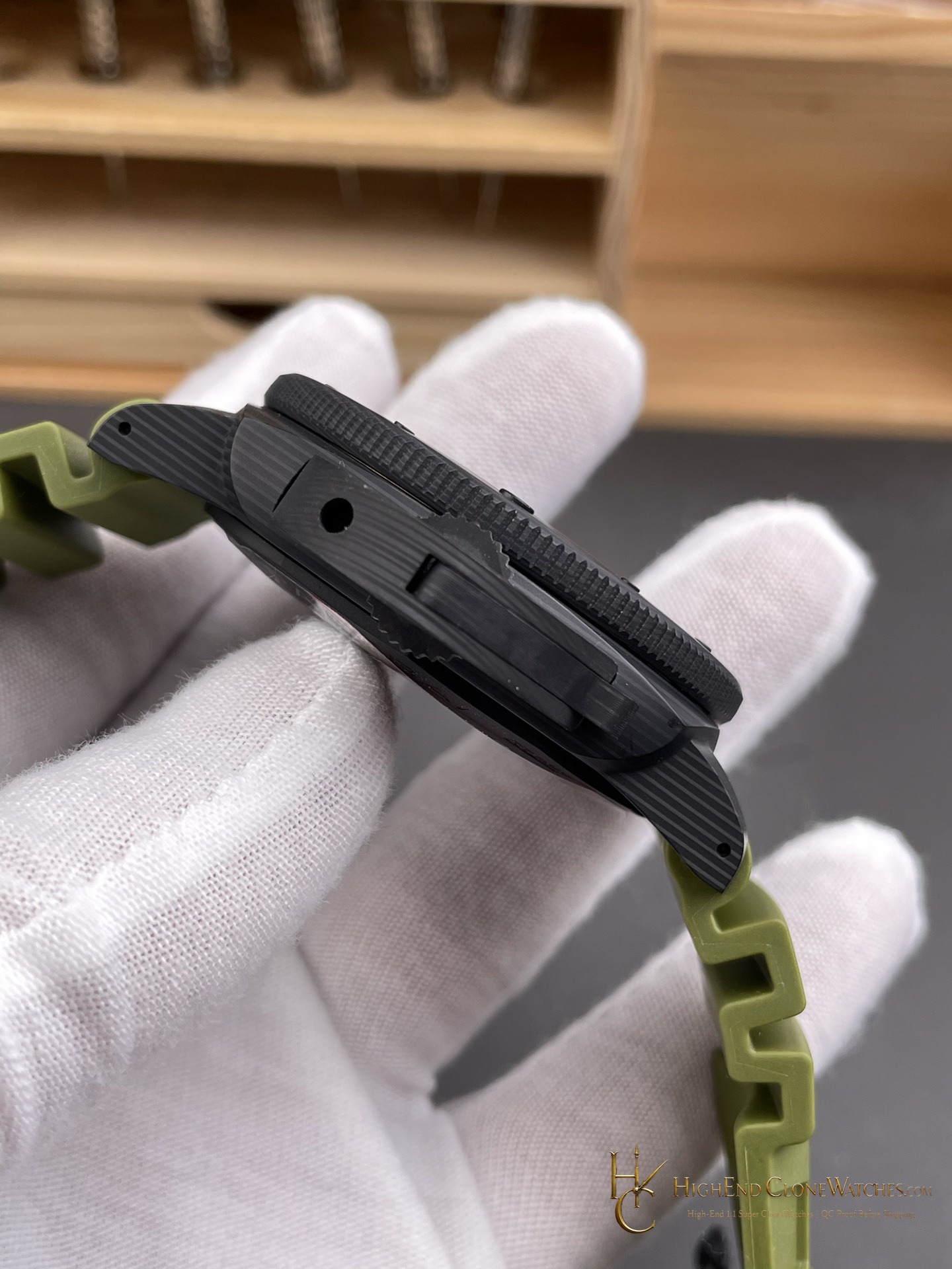 Panerai Submersible Marina Militare Carbotech PAM00961 product view super clone watch