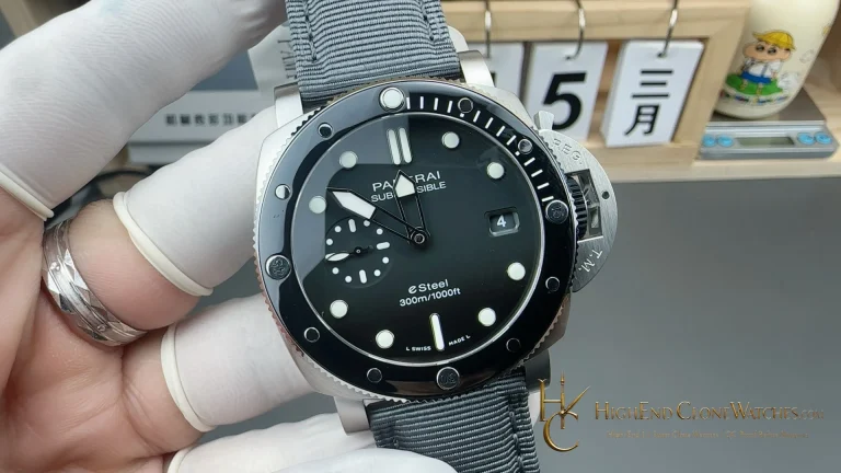 Panerai Submersible QuarantaQuattro Grigio Roccia PAM01288 product view super clone watch