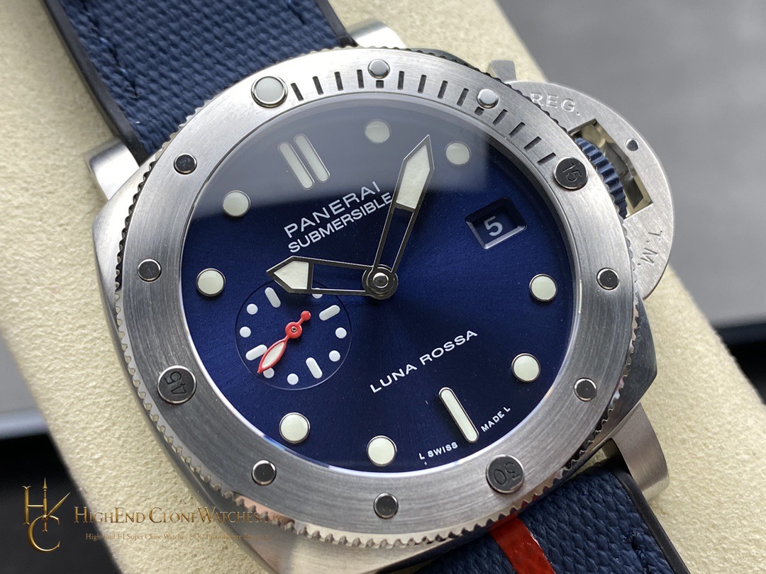 Panerai Submersible QuarantaQuattro Luna Rossa PAM01391 44mm product view super clone watch