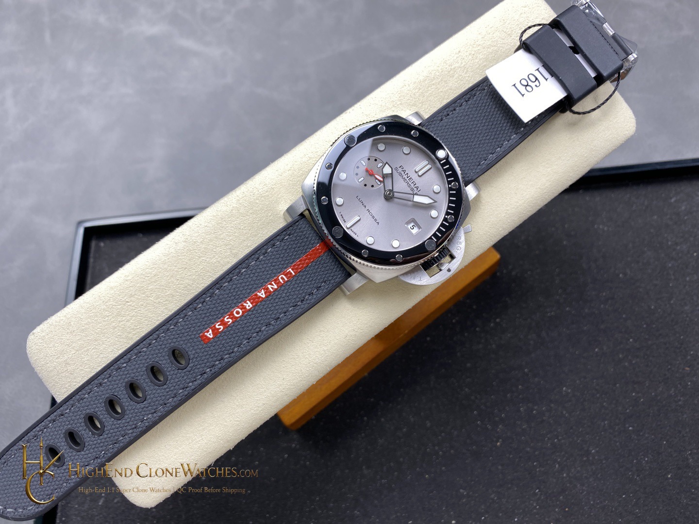 Panerai Submersible QuarantaQuattro Luna Rossa PAM01681 44mm product view super clone watch