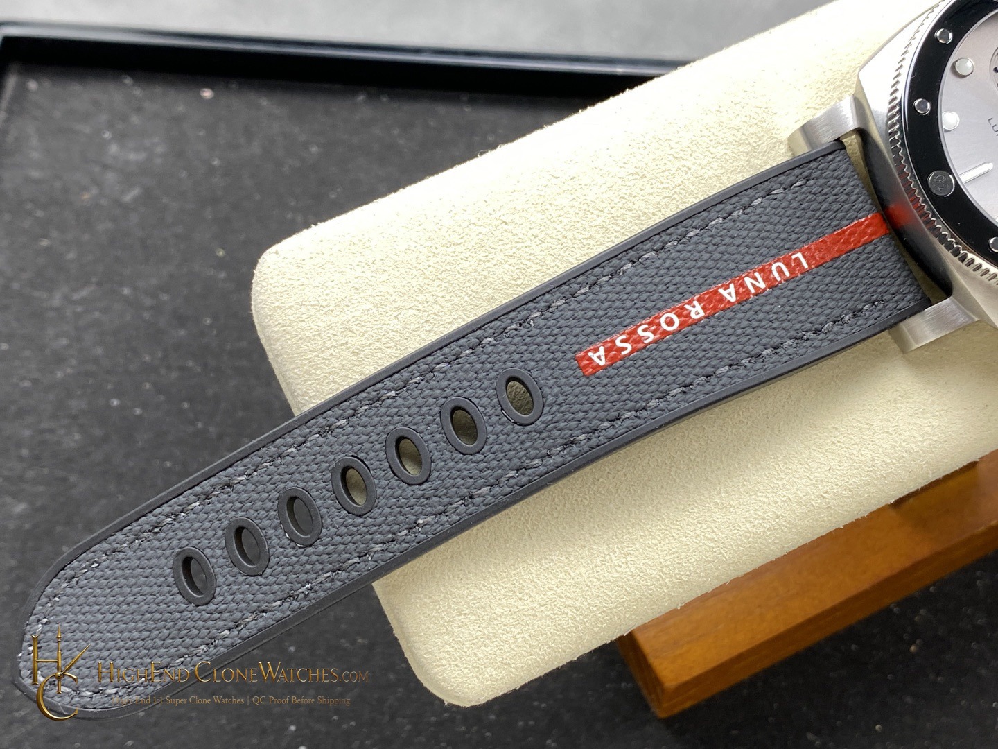 Panerai Submersible QuarantaQuattro Luna Rossa PAM01681 44mm product view super clone watch