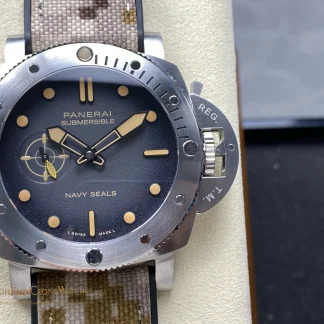 Panerai Submersible QuarantaQuattro Navy SEALs 44mm PAM01518 product view super clone watch