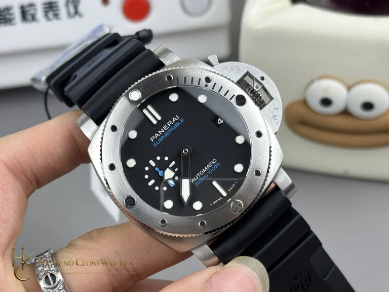 Panerai Submersible QuarantaQuattro PAM01229 product view super clone watch