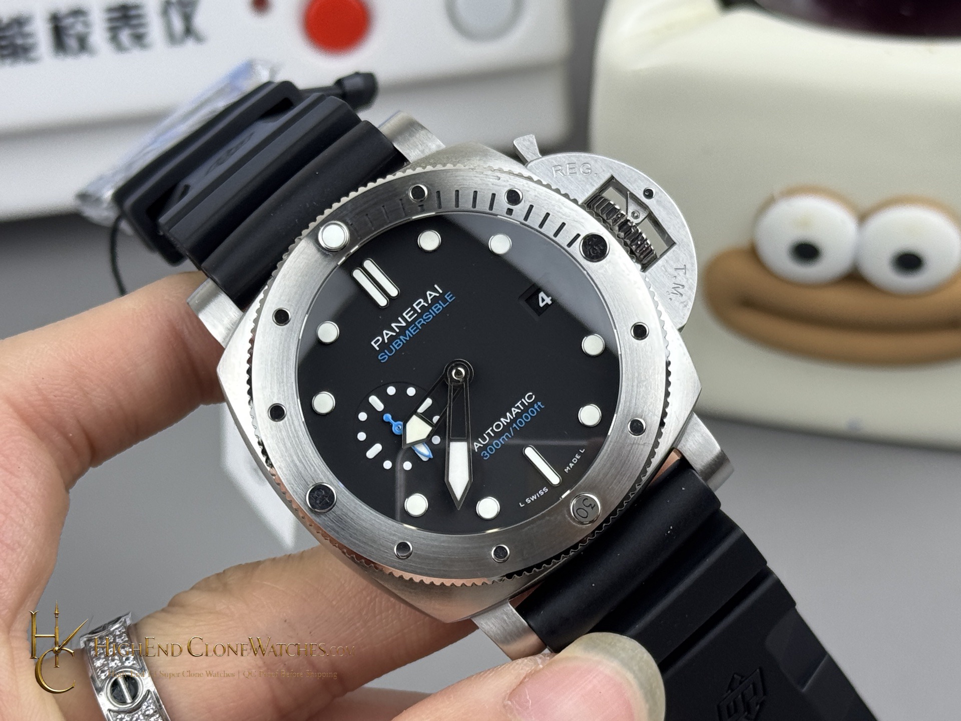 Panerai Submersible QuarantaQuattro PAM01229 product view super clone watch