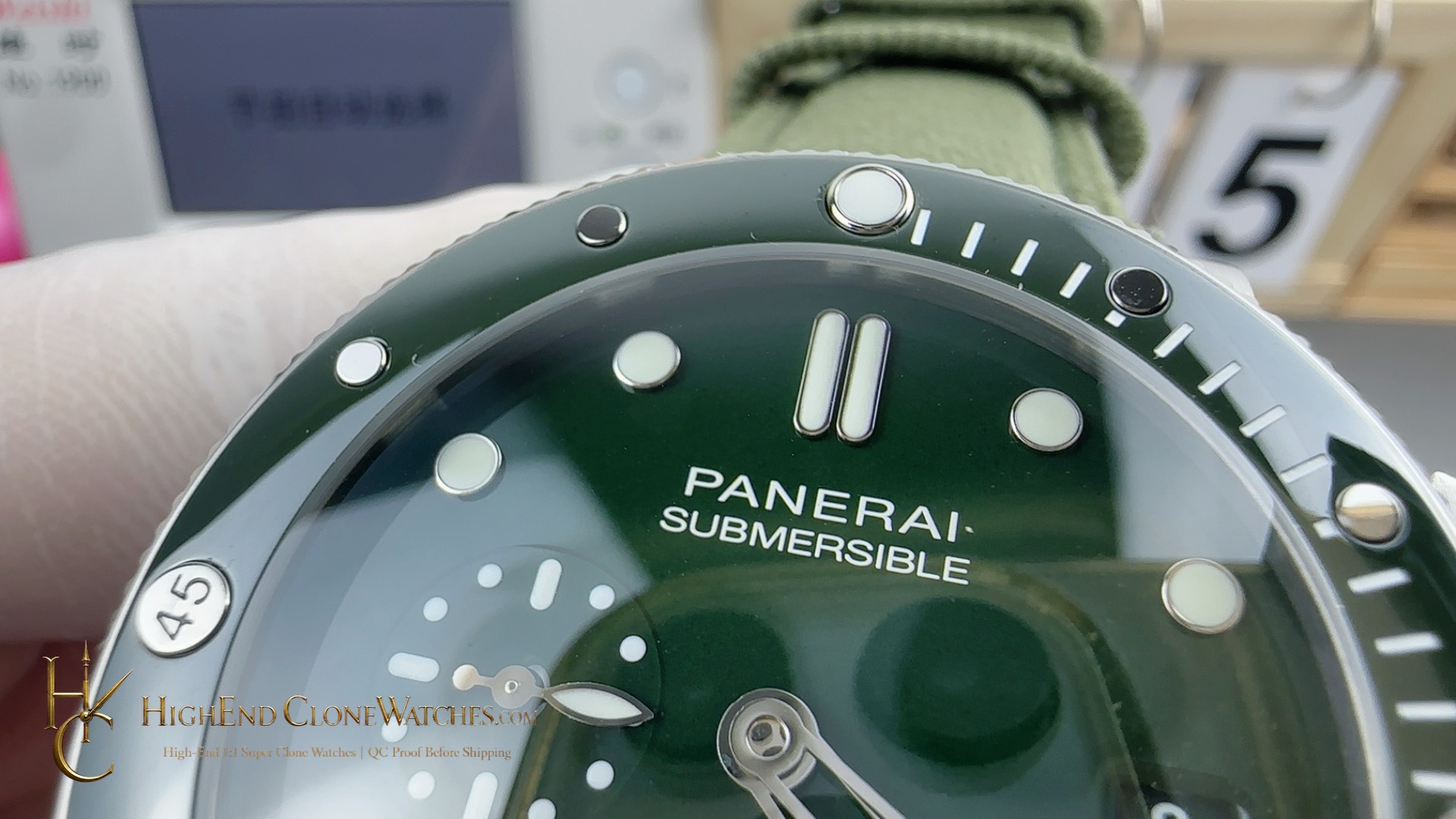 Panerai Submersible QuarantaQuattro Verde Smeraldo PAM01287 New version product view super clone watch