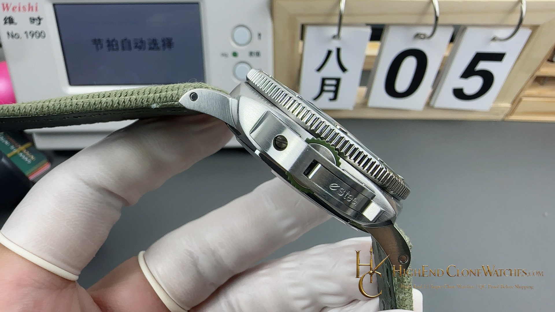 Panerai Submersible QuarantaQuattro Verde Smeraldo PAM01287 New version product view super clone watch