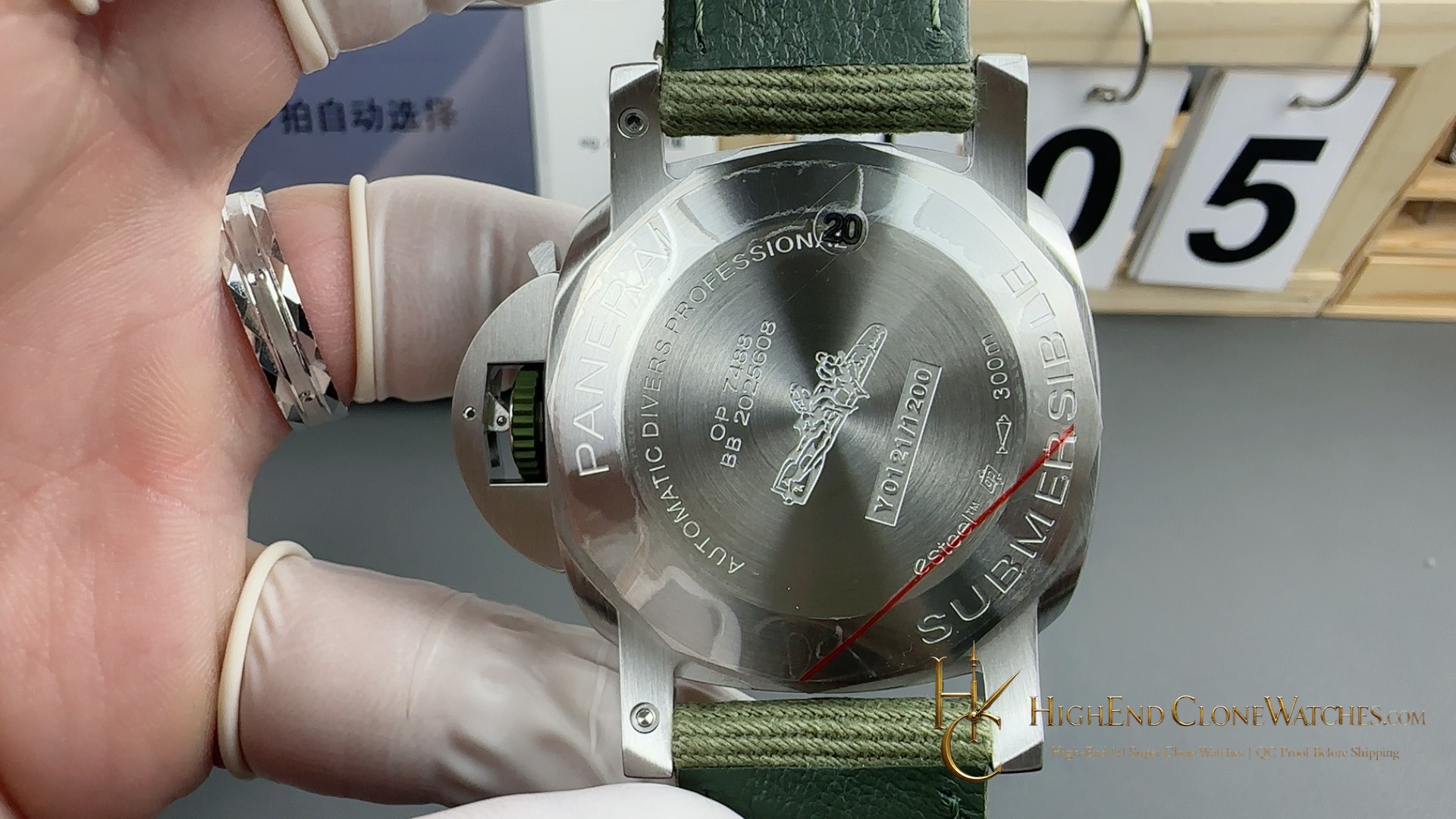 Panerai Submersible QuarantaQuattro Verde Smeraldo PAM01287 New version product view super clone watch