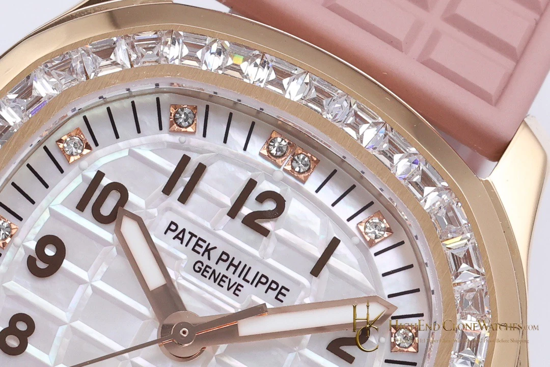 Patek Philippe Aquanaut 5072R-001 Rose Gold 35.6mm product view super clone watch - product view 4