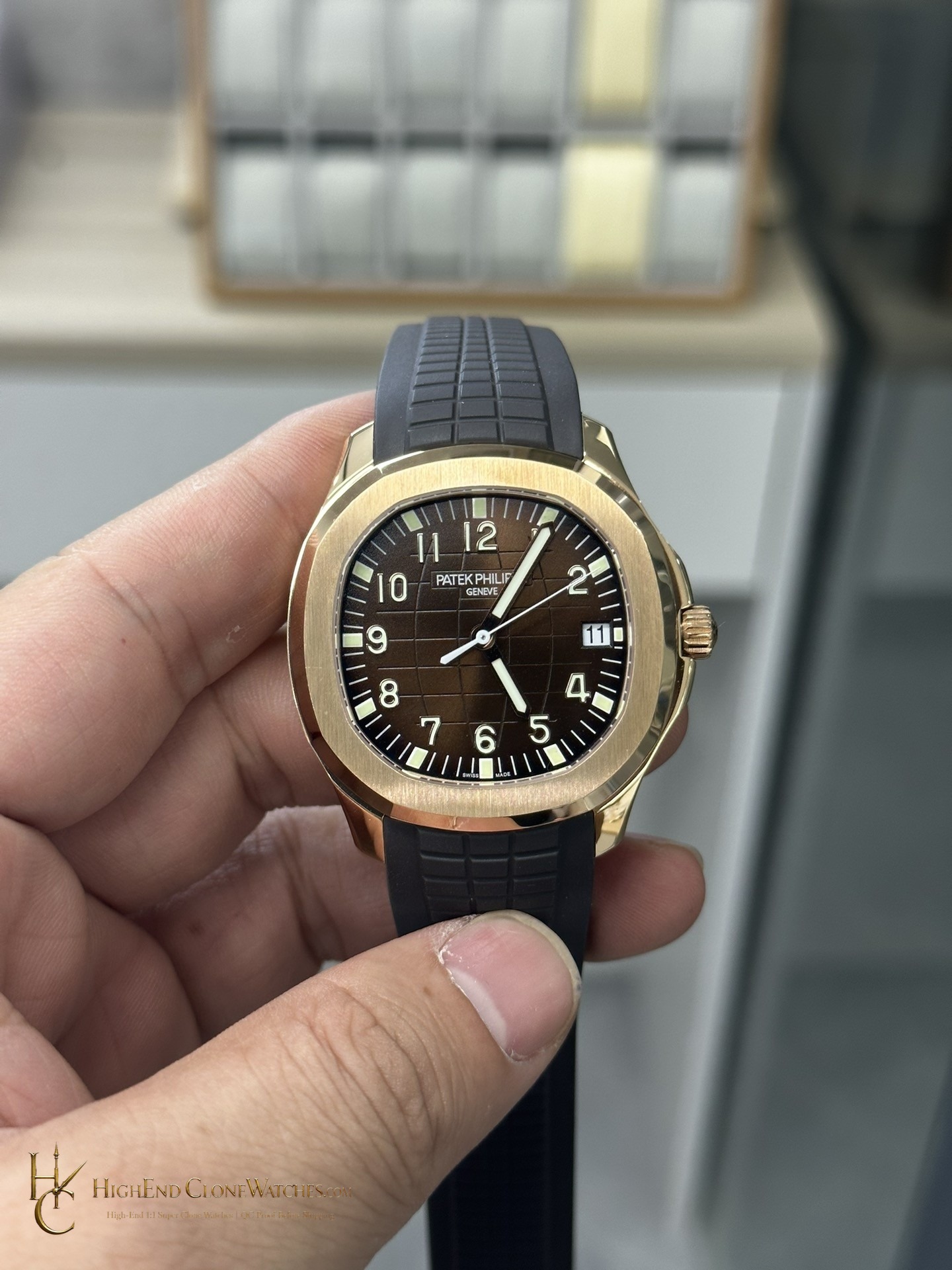 Patek Philippe Aquanaut Rose Gold 5167R-001 40.8mm product view super clone watch