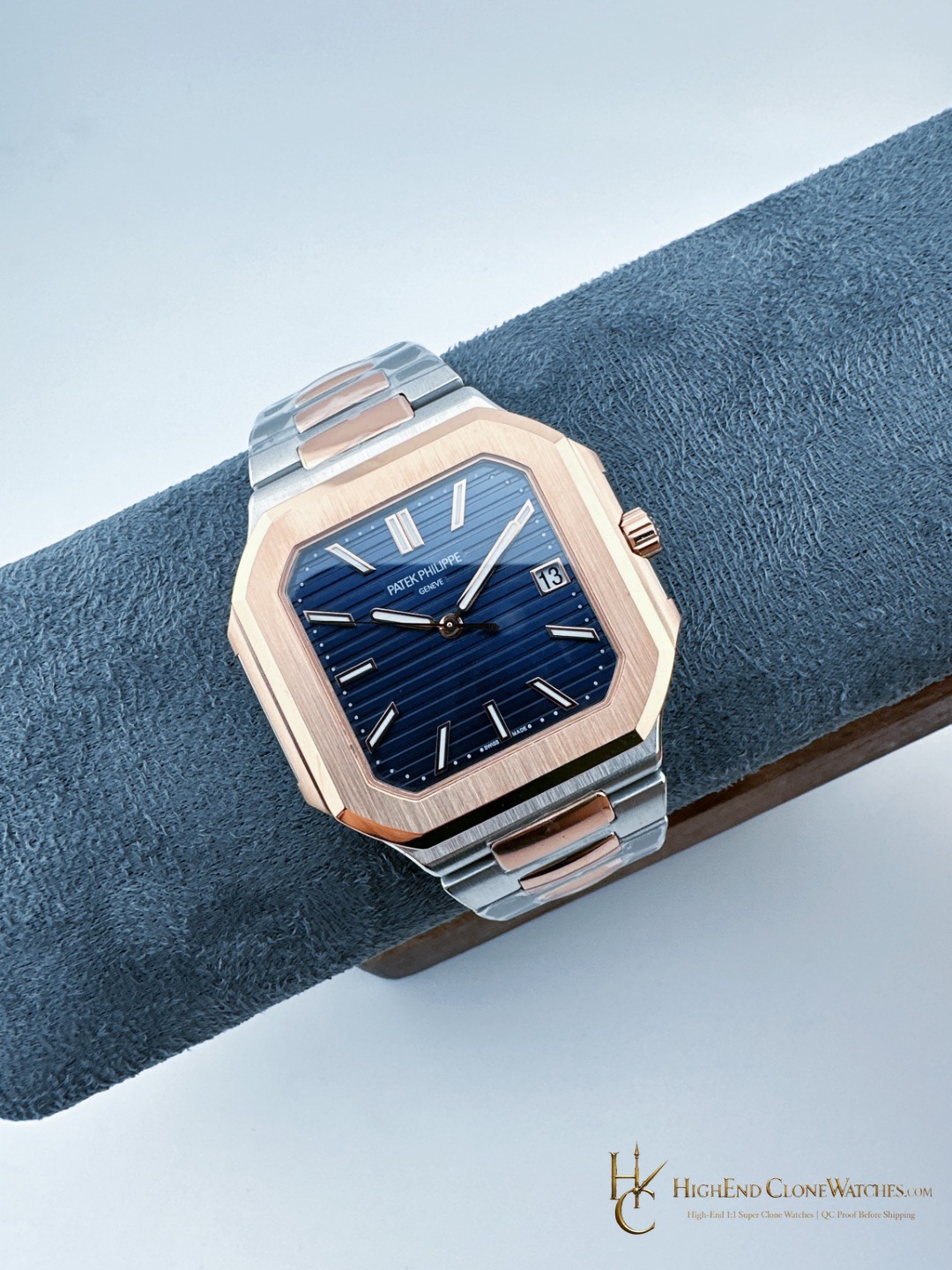 Patek Philippe Cubitus Gold 5821/1AR-001 Blue Dial product view super clone watch