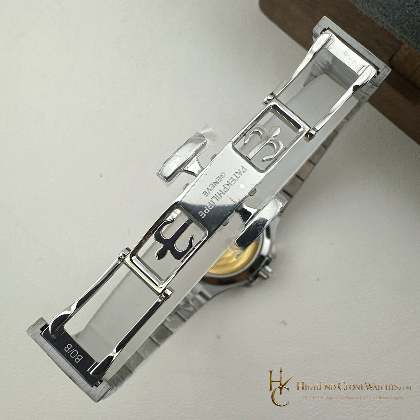 Patek Philippe Nautilus 7118/1200A-001 product view super clone watch