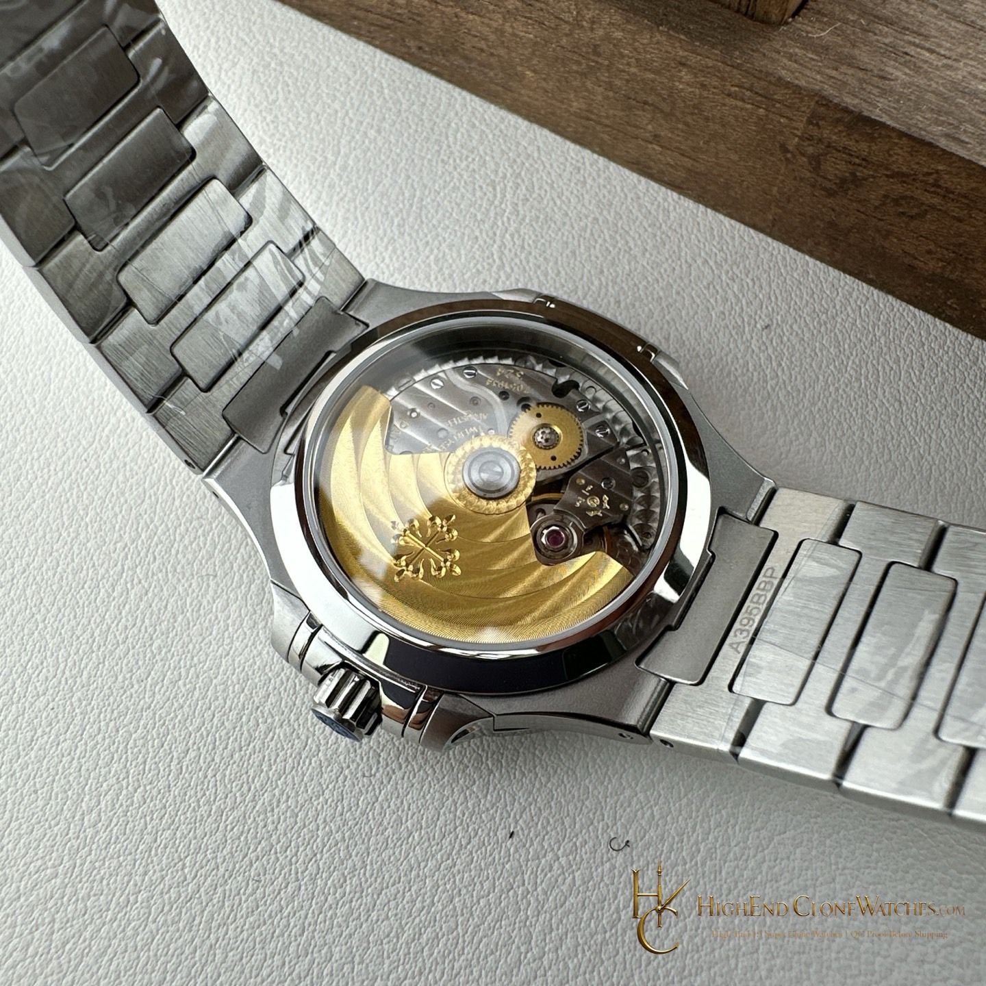 Patek Philippe Nautilus 7118/1200A-001 product view super clone watch