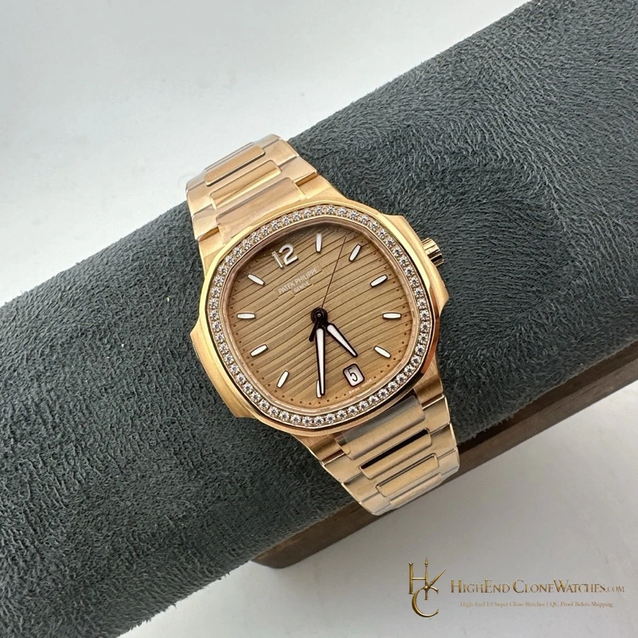 Patek Philippe Nautilus 7118/1200R-010 35.2mm product view super clone watch - product view 4