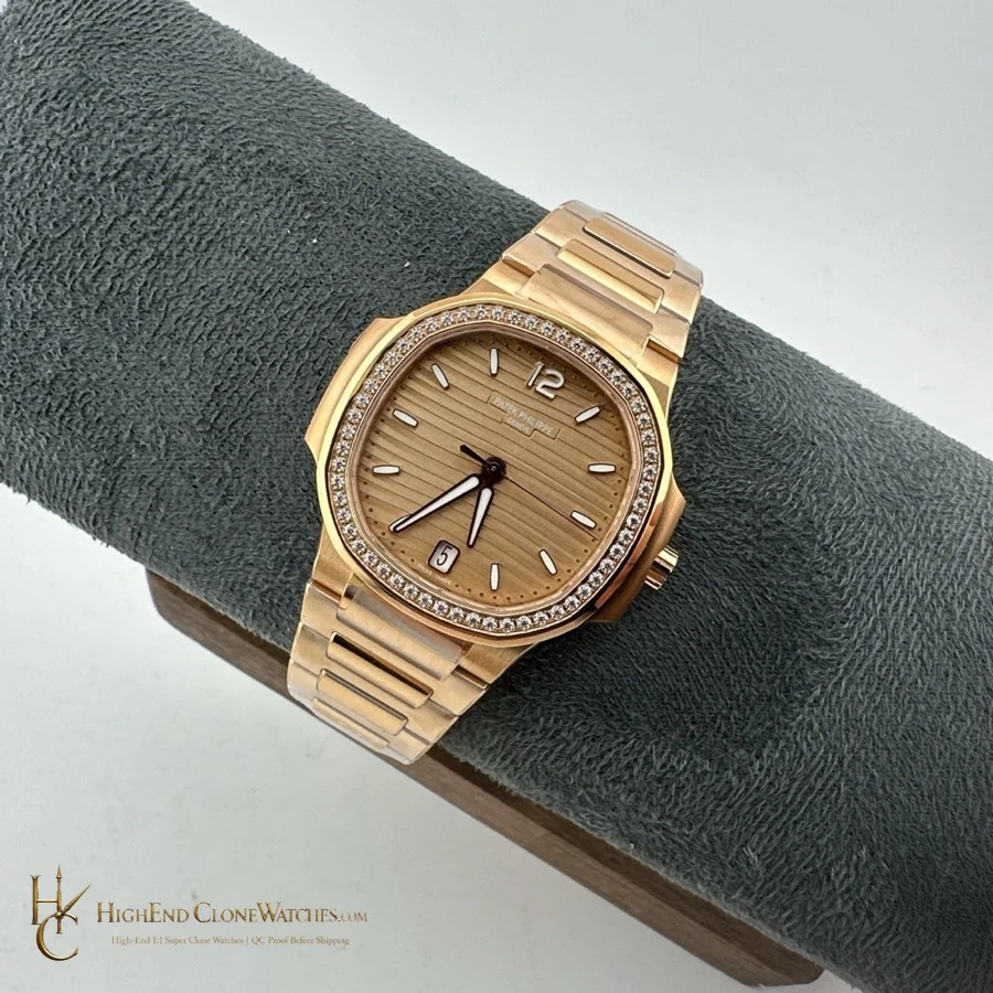 Patek Philippe Nautilus 7118/1200R-010 35.2mm product view super clone watch - product view 5