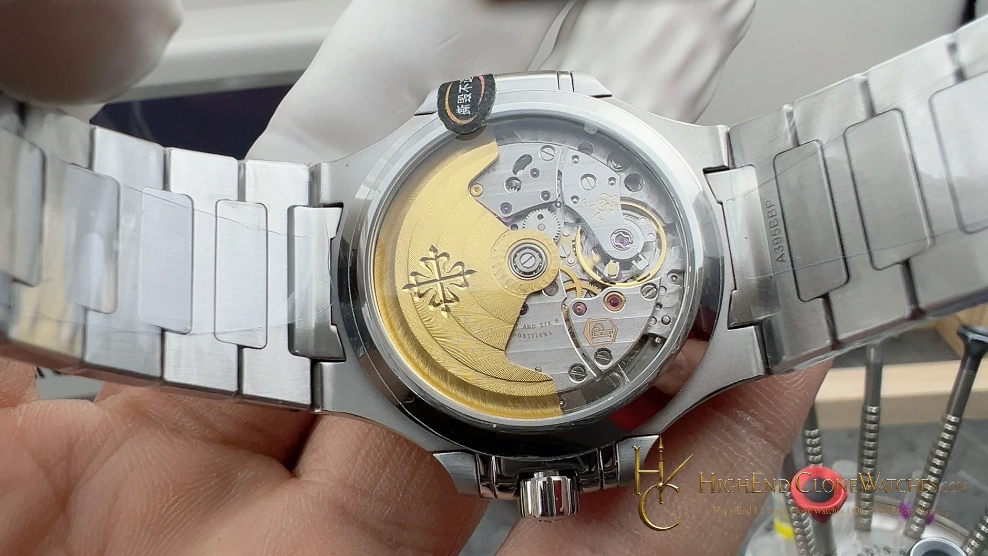 Patek Philippe Nautilus 7118 transparent caseback and Clone 324 SC super clone watch