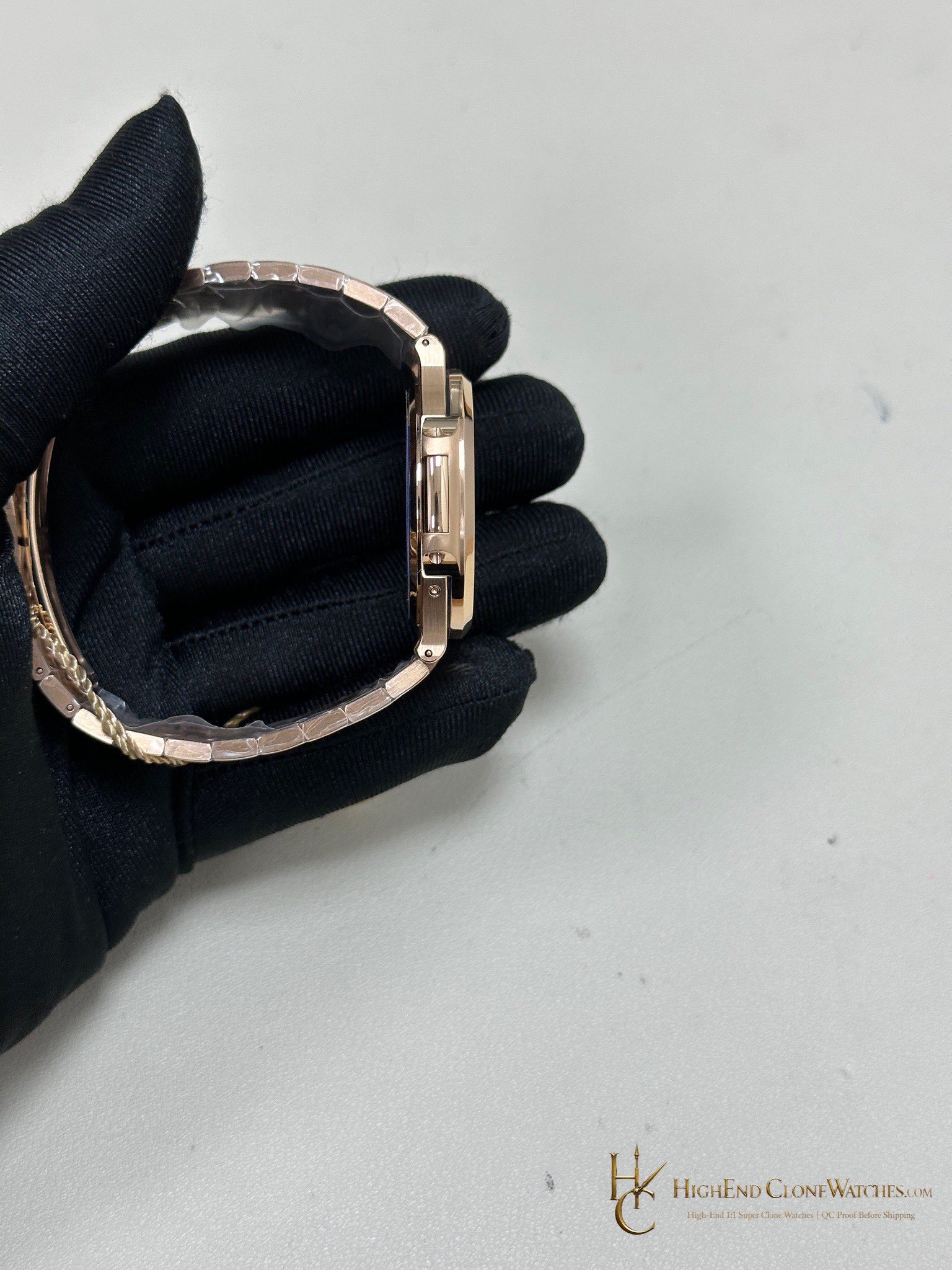 Patek Philippe Nautilus Moon Phase 18K Rose Gold 5712 Grey Dial New Clasp product view super clone watch