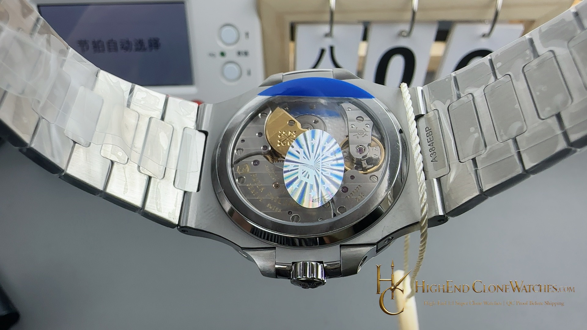 Patek Philippe Nautilus Moon Phase 5712 Blue Dial New Clasp product view super clone watch