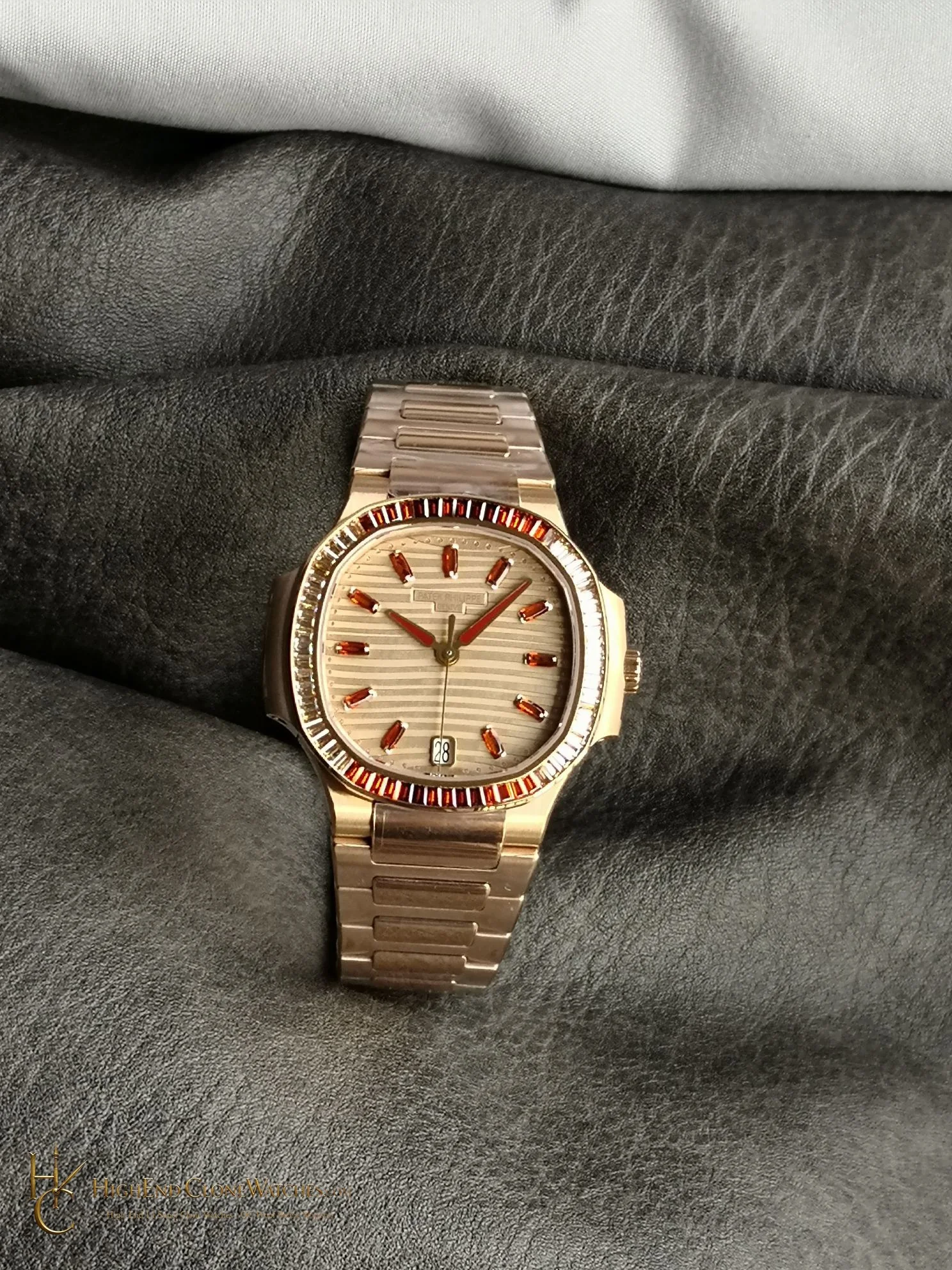 Patek Philippe Nautilus Rose Gold 7118/1300R-001 front view super clone watch