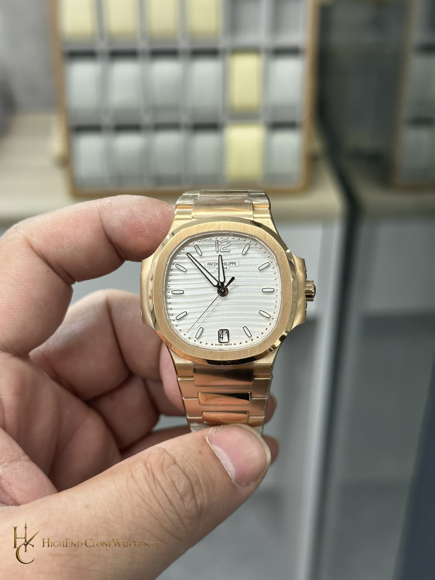 Patek Philippe Nautilus Rose Gold 7118/1R-001 35.2mm product view super clone watch