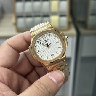 Patek Philippe Nautilus Rose Gold 7118/1R-001 35.2mm product view super clone watch