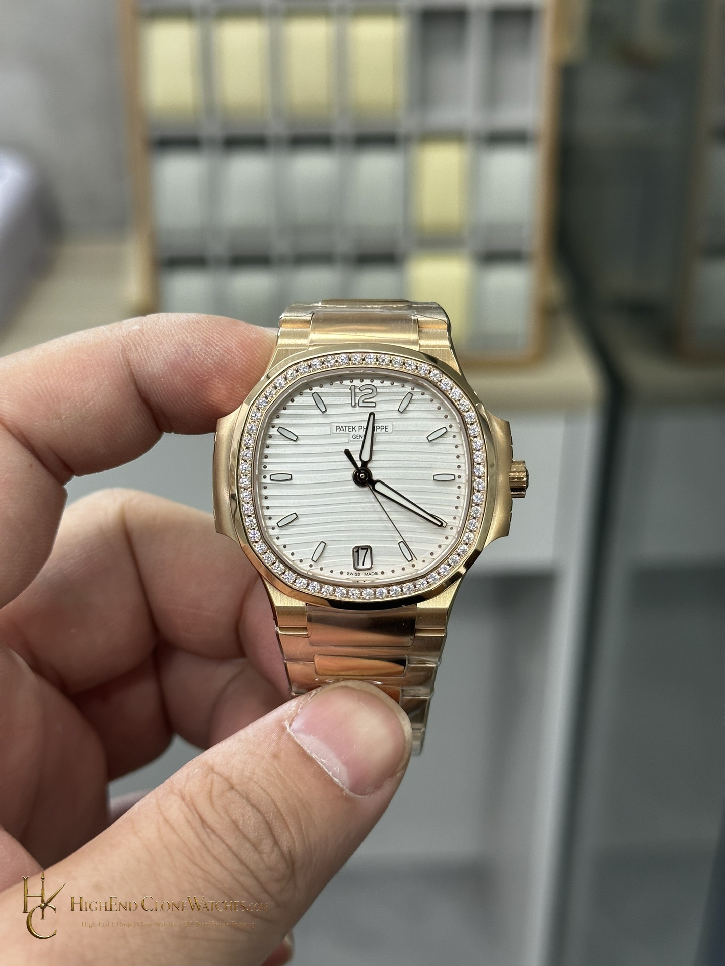 Patek Philippe Nautilus Rose Gold White Dial 7118/1200R-001 35.2mm product view super clone watch