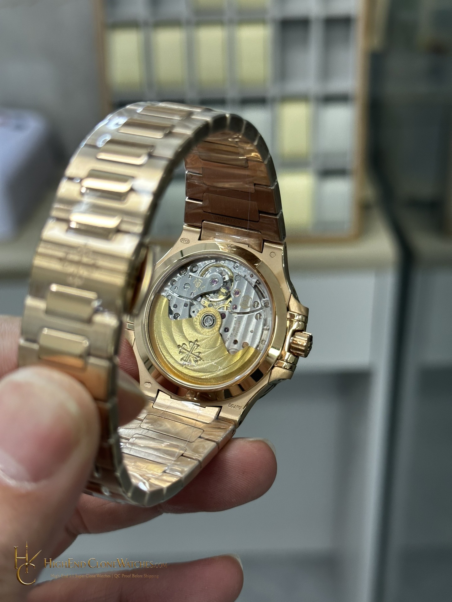Patek Philippe Nautilus Rose Gold White Dial 7118/1200R-001 35.2mm product view super clone watch