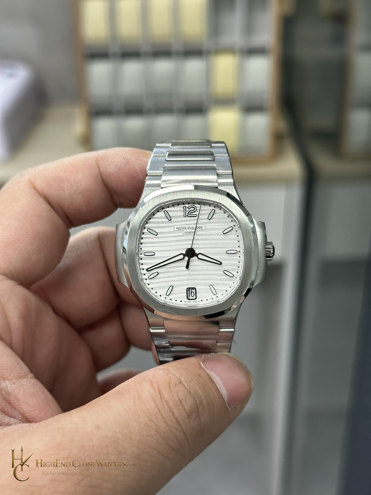 Patek Philippe Nautilus White Dial 7118/1A-010 35.2mm product view super clone watch