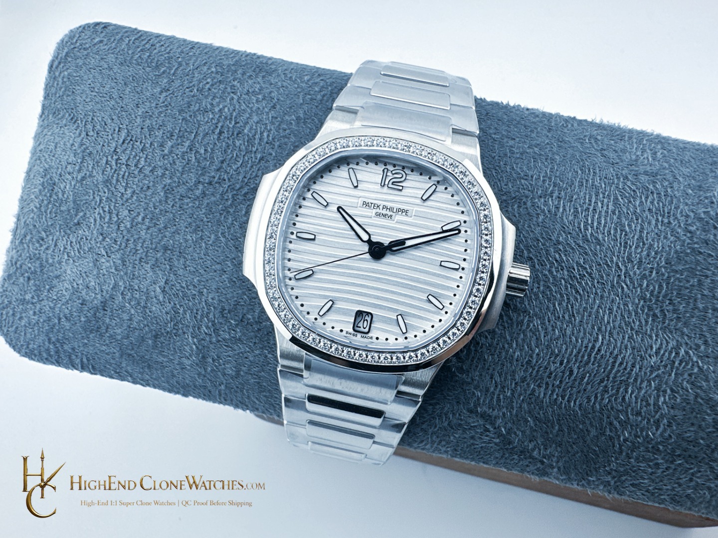 Patek Philippe Nautilus White Dial Diamond Frame 7118/1200A-010 35.2mm product view super clone watch