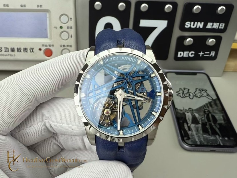 Roger Dubuis Excalibur RDDBEX0838 front view super clone watch