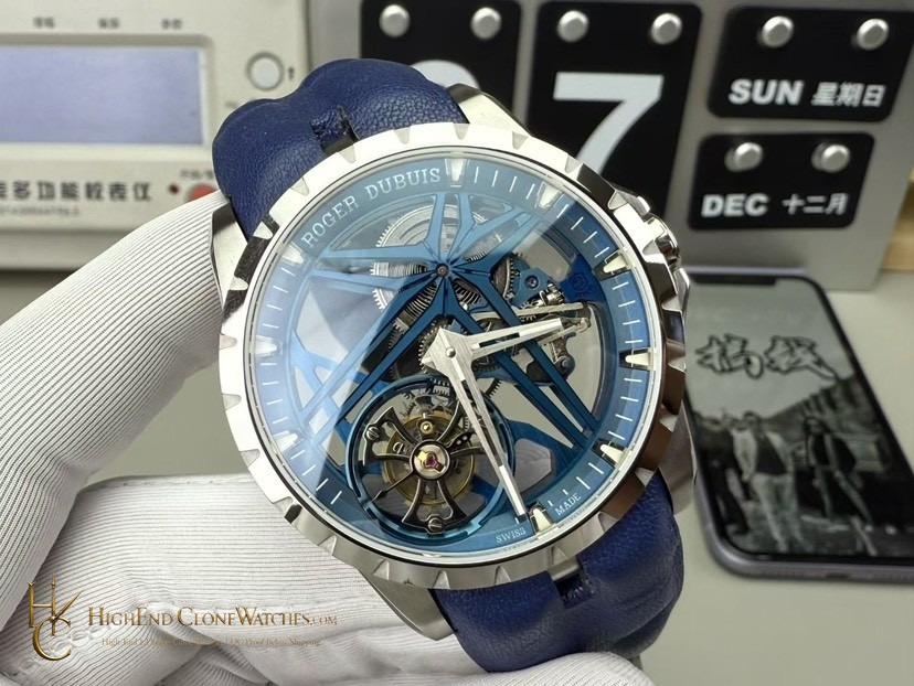 Roger Dubuis Excalibur RDDBEX0838 angled dial view super clone watch