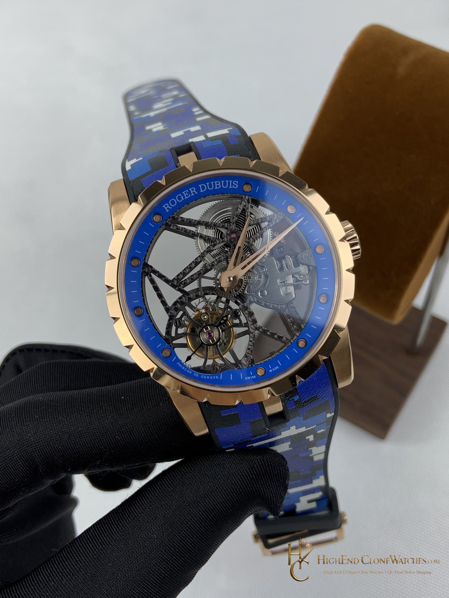 Roger Dubuis Excalibur RDDBEX0940 dial and marker detail super clone watch