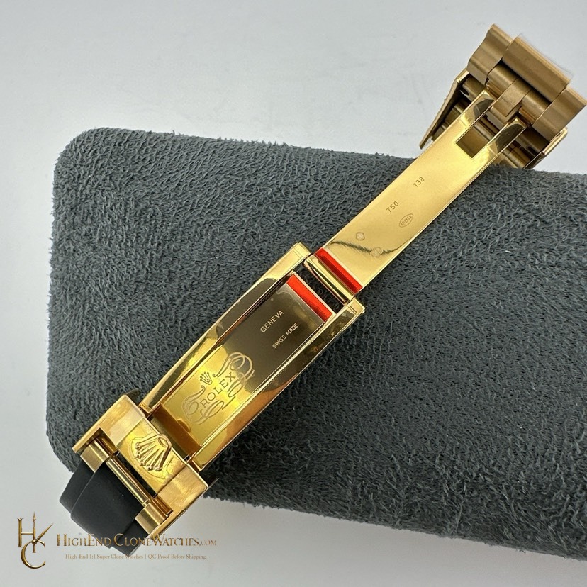 Rolex Daytona buckle or clasp detail super clone watch