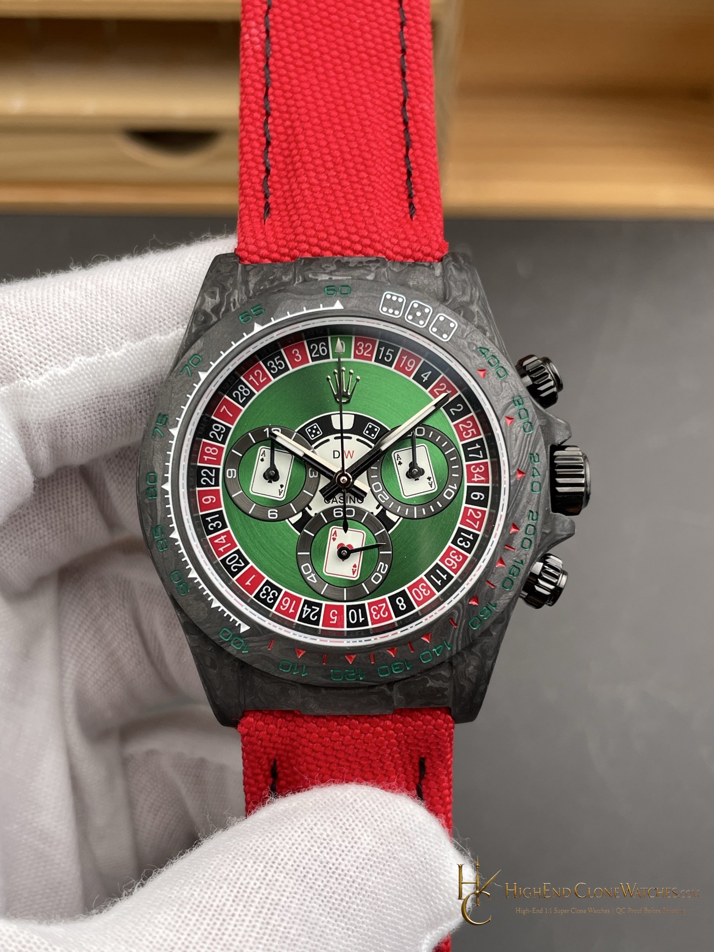 Rolex DiW Daytona dial and marker detail super clone watch