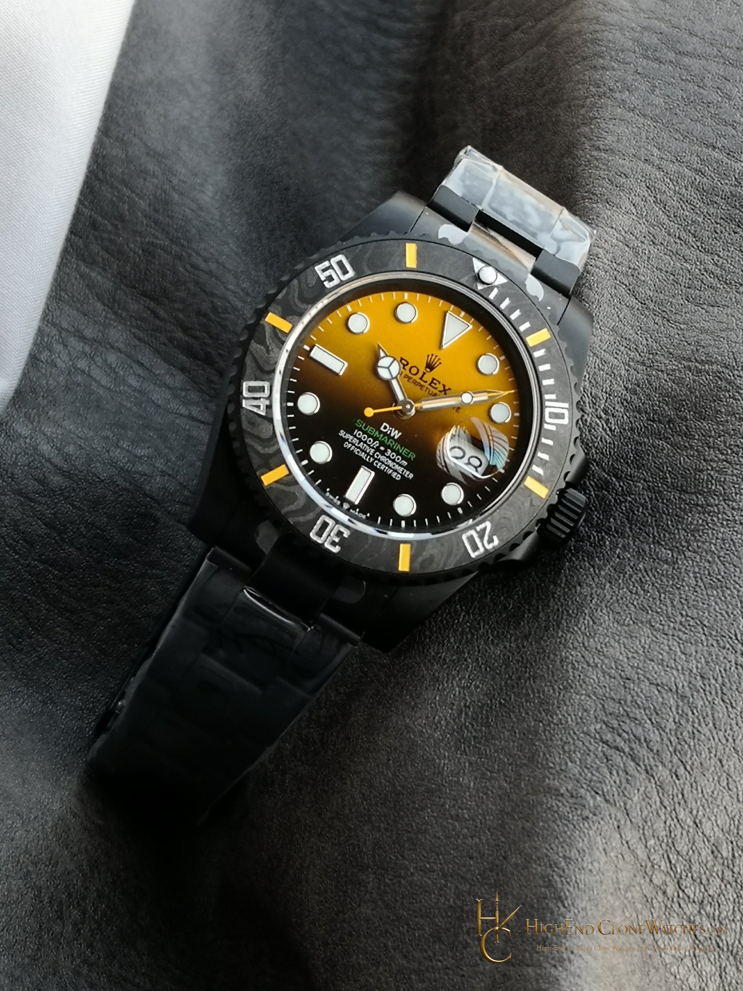Rolex DiW Submariner front view super clone watch