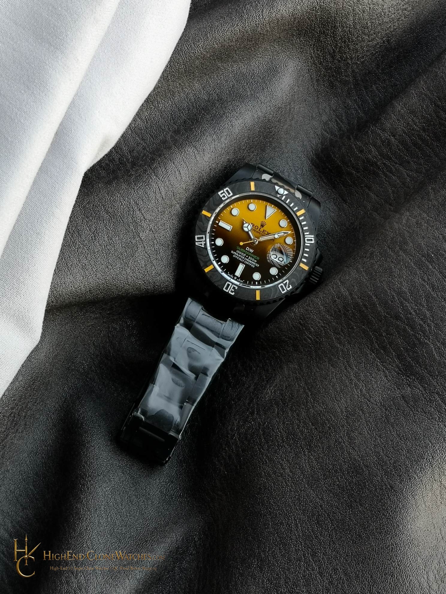 Rolex DiW Submariner crown and case detail super clone watch