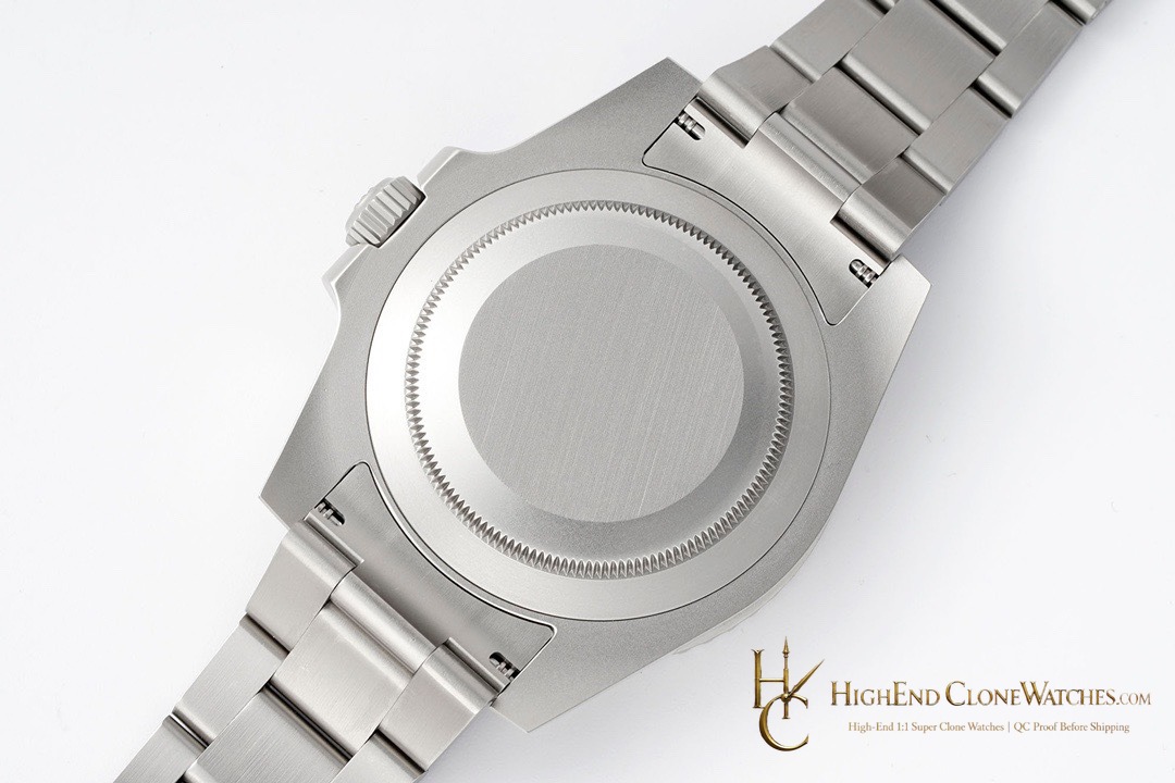 Rolex DiW Submariner caseback view super clone watch