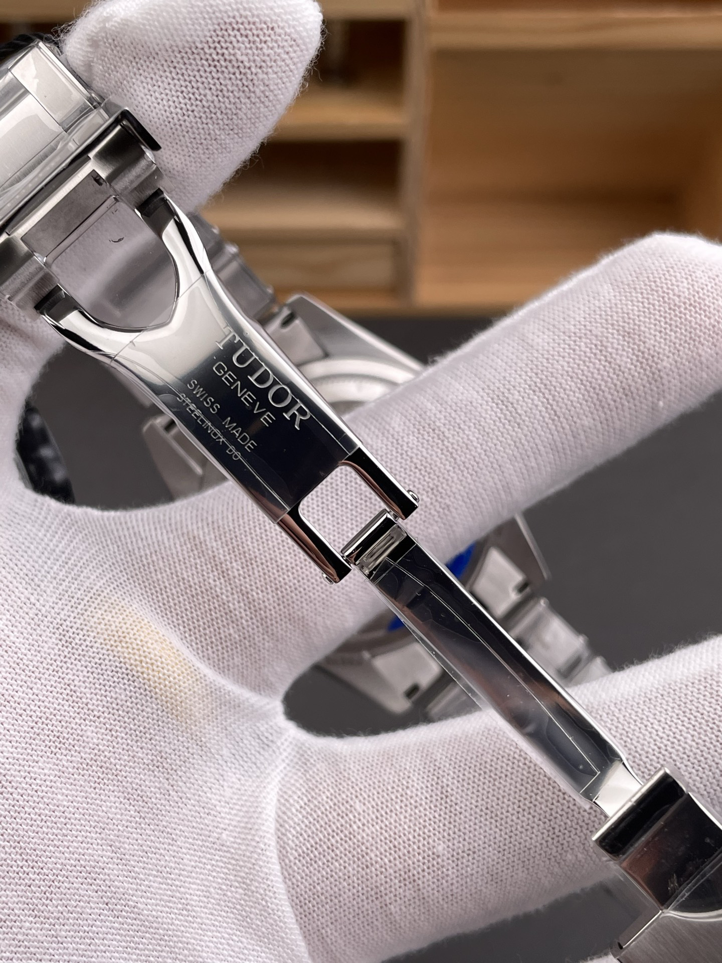 Tudor Black Bay GMT M79830RB-0001 side angle detail super clone watch