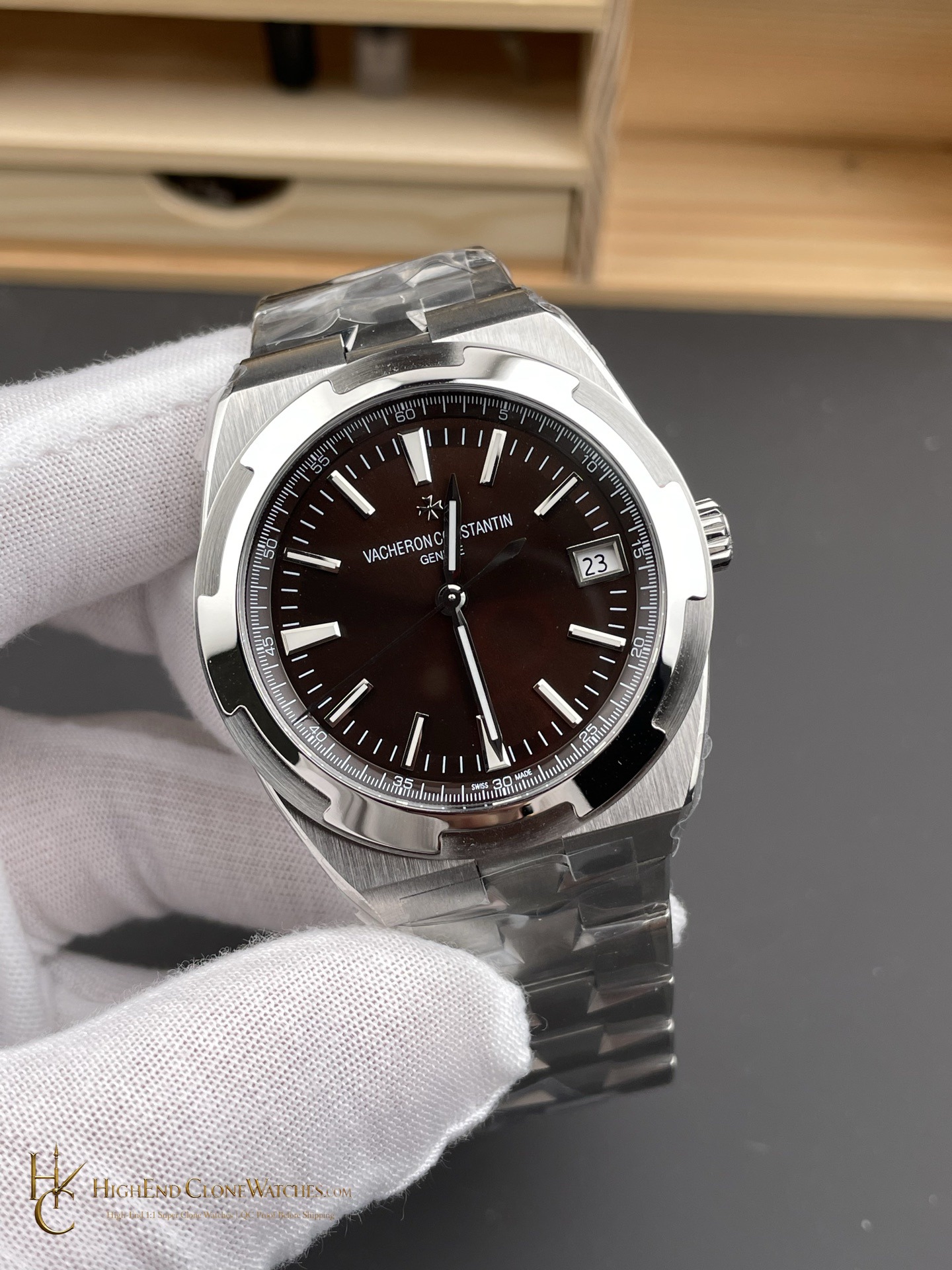 Vacheron Constantin Overseas 4500V/110A-B146 angled dial view super clone watch