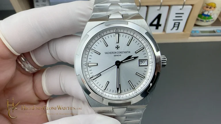 Vacheron Constantin Overseas 4500V/210A-B126 front view super clone watch