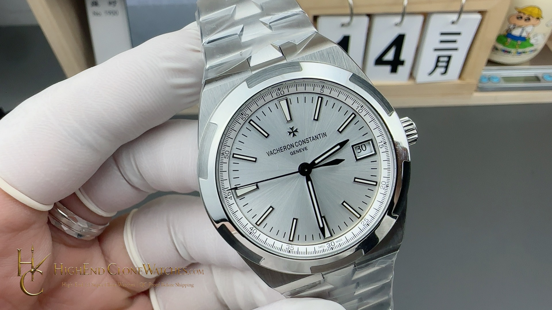Vacheron Constantin Overseas 4500V/210A-B126 angled dial view super clone watch